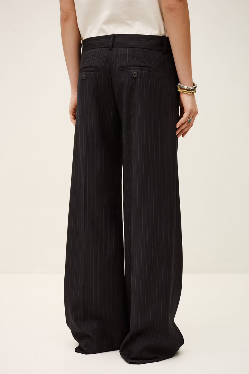NORA pantalón de traje ancho